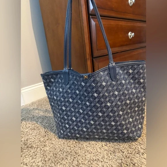 Sam Edelman Harper Monogram Medium Shopper Tote bag in navy blue coated canvas. - Picture 1 of 6